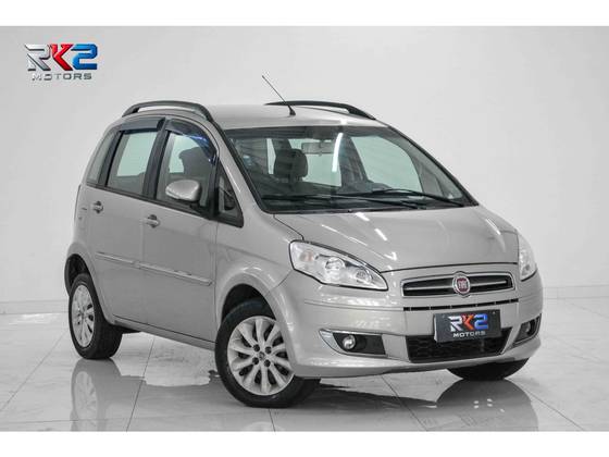 FIAT IDEA 1.4 MPI ATTRACTIVE 8V FLEX 4P MANUAL FIAT IDEA 1.4 MPI ATTRACTIVE 8V FLEX 4P MANUAL